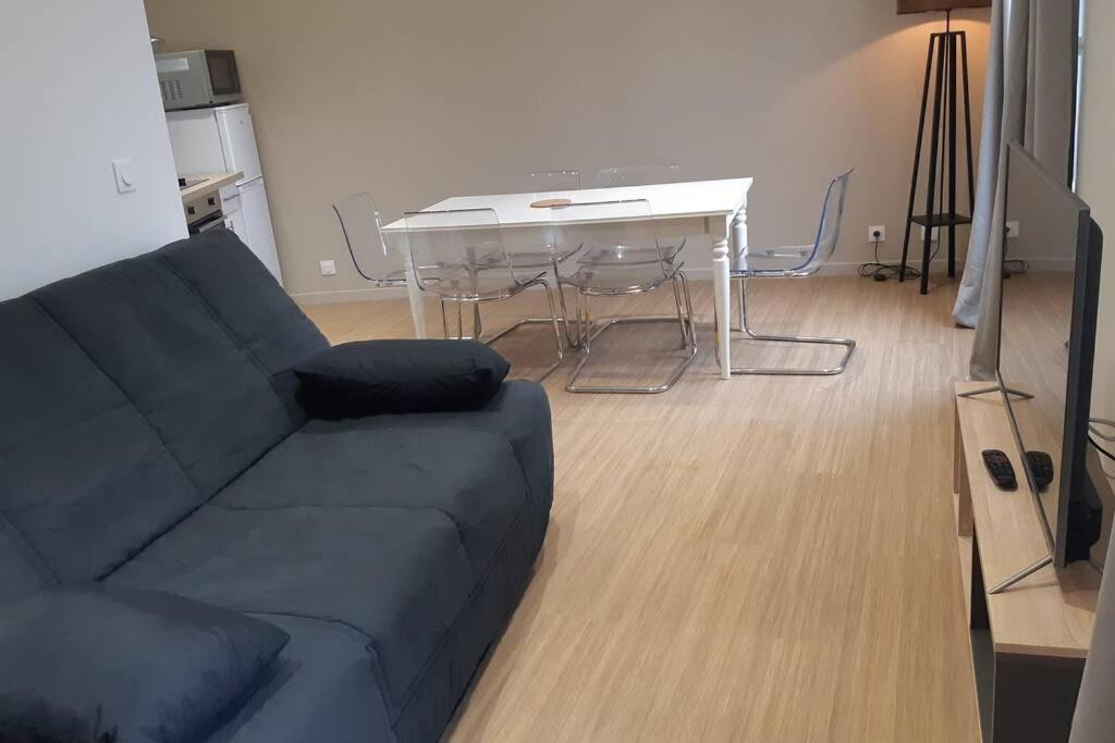 Monti Hypercentre Parking, Wifi * Montivilliers